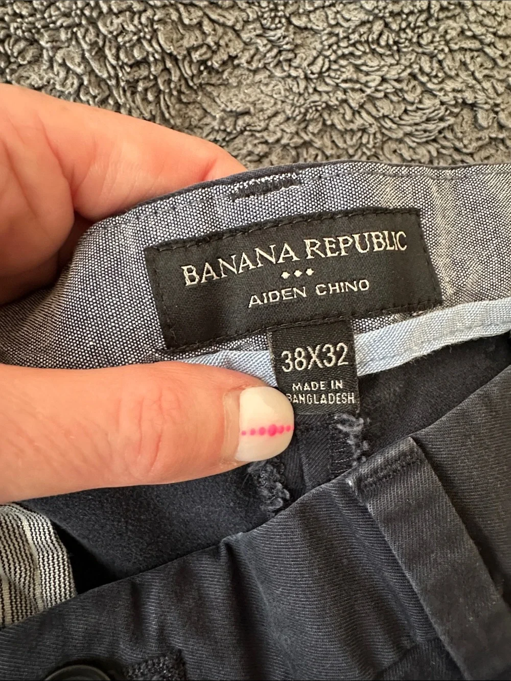 Banana Republic Men's Aiden navy Chino Pants
